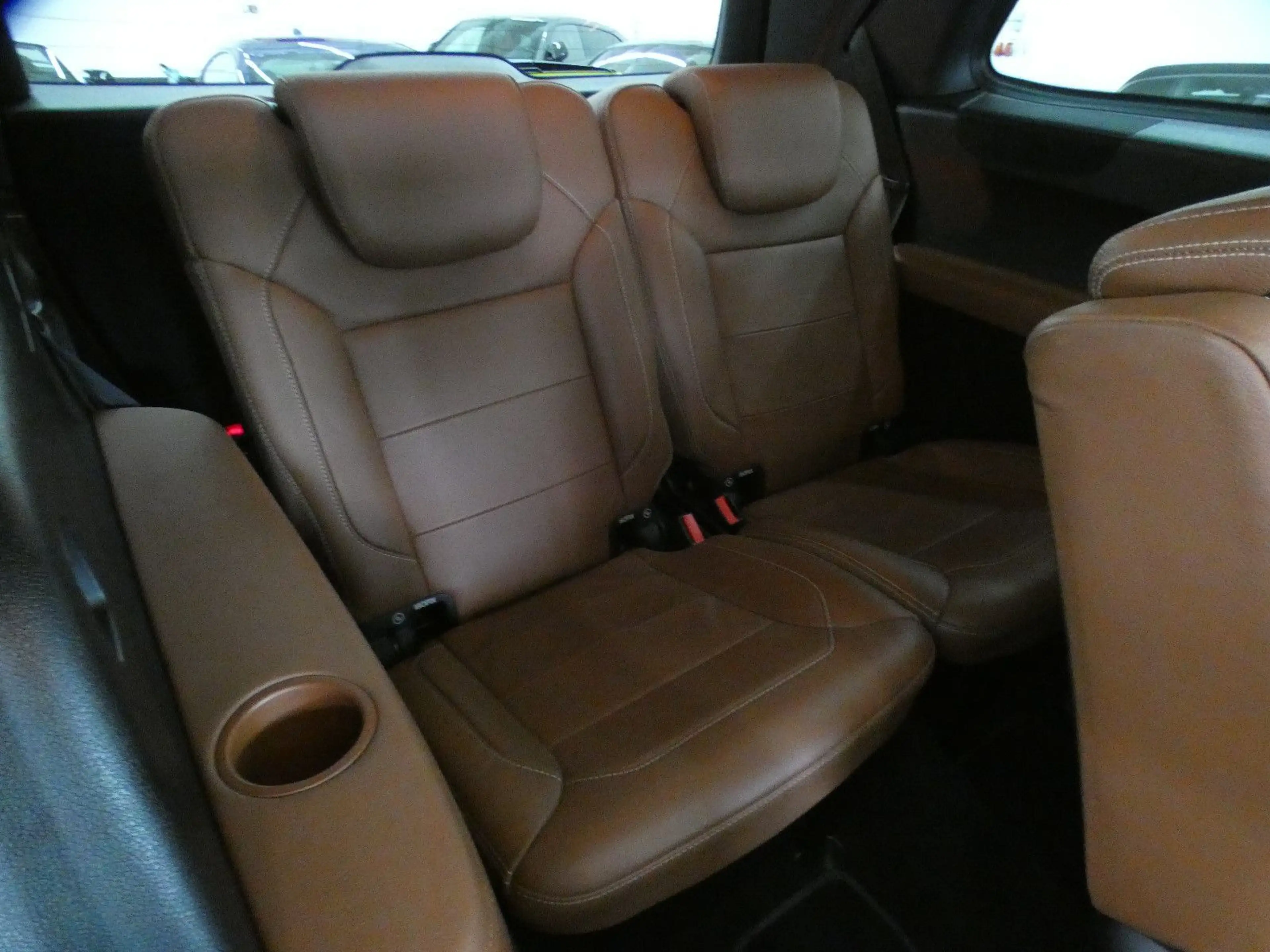 Mercedes-Benz GLS 350 d 4M AMG*LED*COMAND*DISTRO*PANO*AHK*360° — photo 14