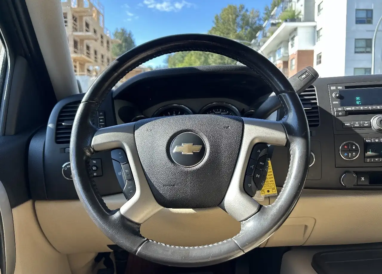 Chevrolet Silverado 1500 снимка Chevrolet Silverado 1500