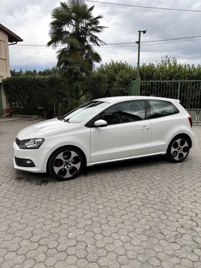 Volkswagen Polo GTI 3p 1.4 tsi 180cv dsg - 2