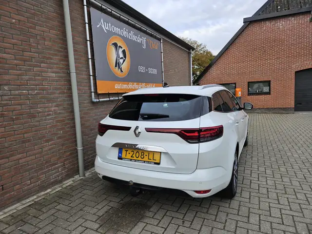 Renault Megane view 23