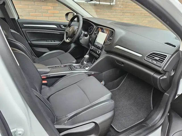 Renault Megane view 28