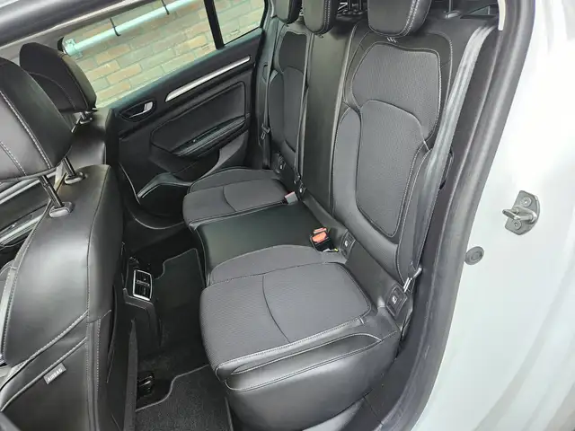 Renault Megane view 22