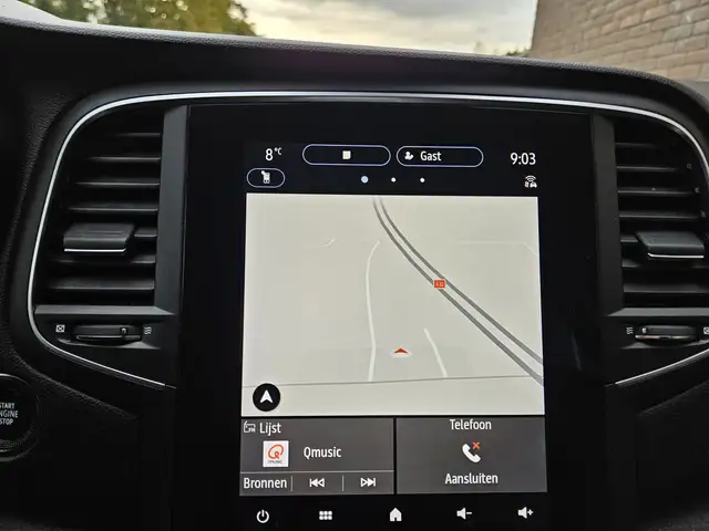 Renault Megane view 8