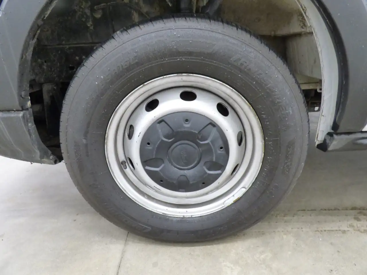 Ford Transit Cargo Van снимка Ford Transit Cargo Van