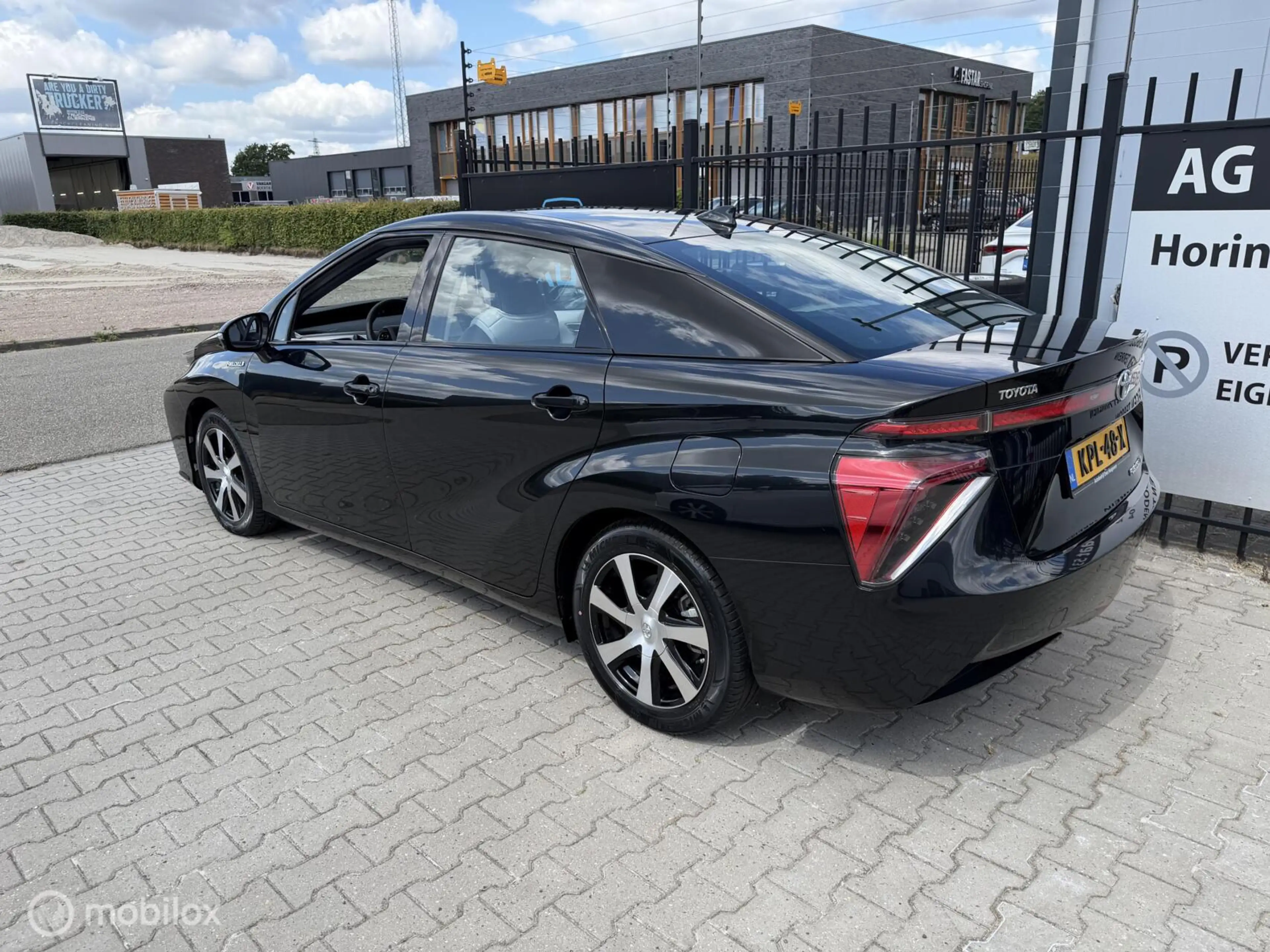 Toyota Mirai Dynamic NIEUW IN DE BTW — photo 3