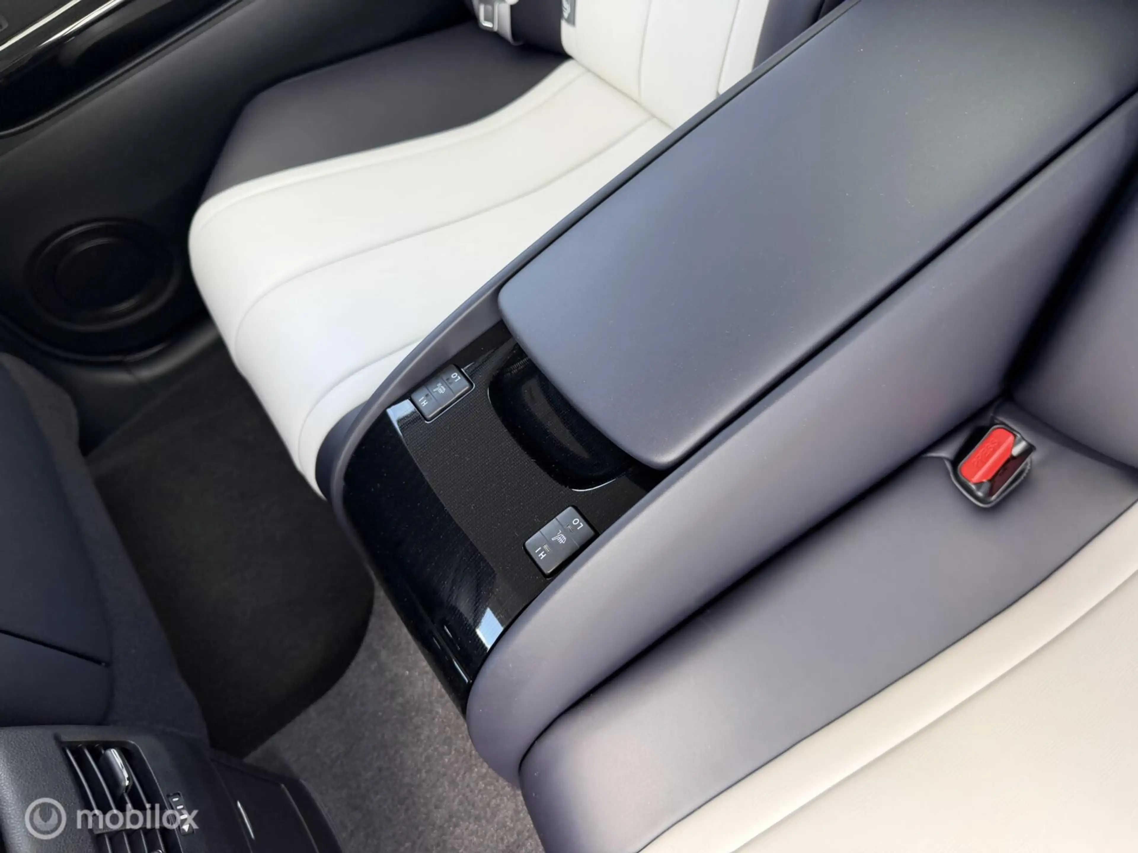 Toyota Mirai Dynamic NIEUW IN DE BTW — photo 7