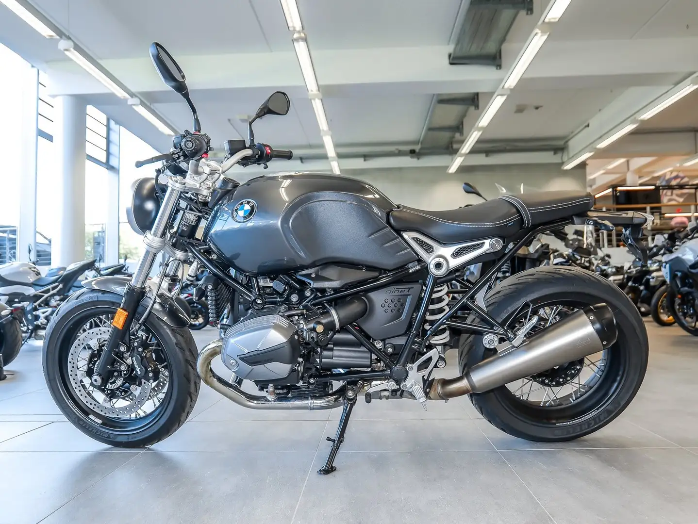 BMW R nineT Pure Komfort-Paket Grau - 2