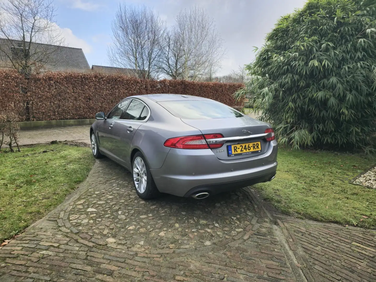 Jaguar XF 3.0D–LEER –CAMERA -NAVI –18” Grijs - 2