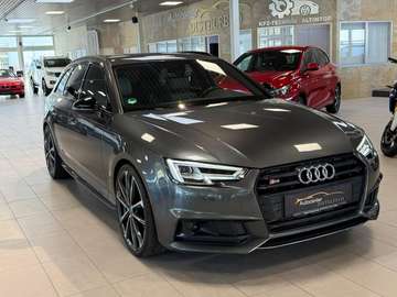3.0 TFSI quattro MMI Basic Plus Massage AHK