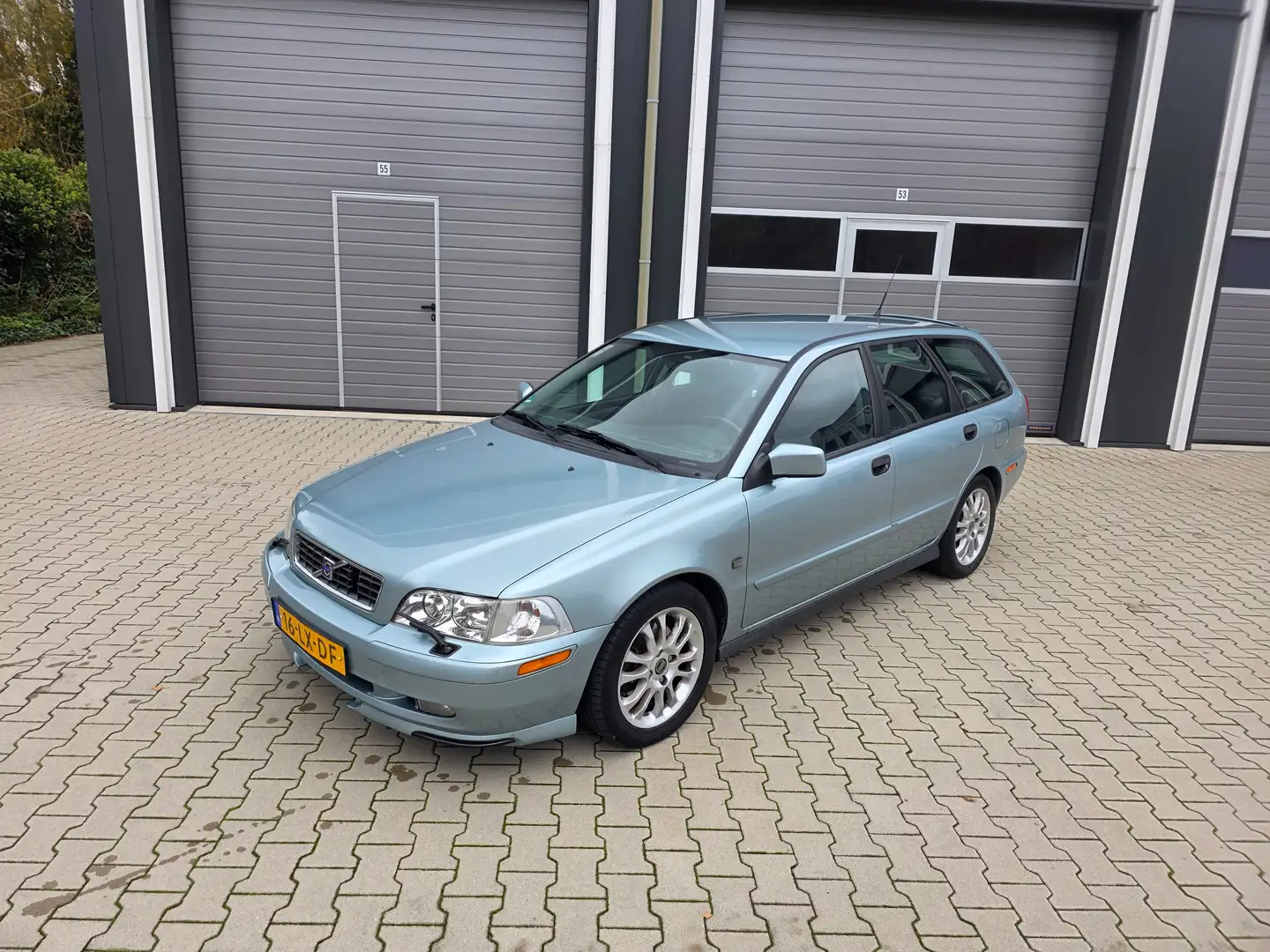 Volvo V40 1.8 Europa van 1ste eigenaar Groen - 2