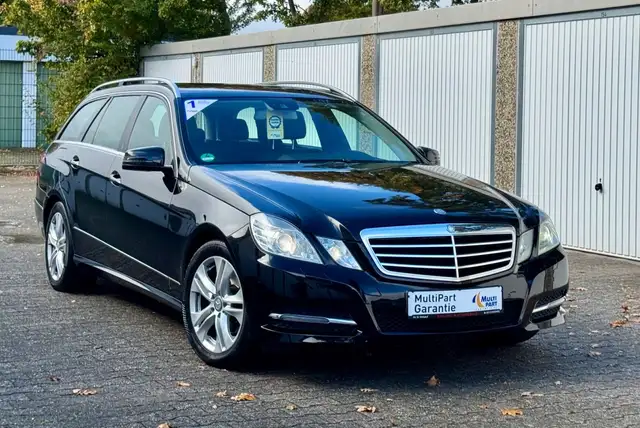 Mercedes-Benz E 220 CDI BlueEfficiency