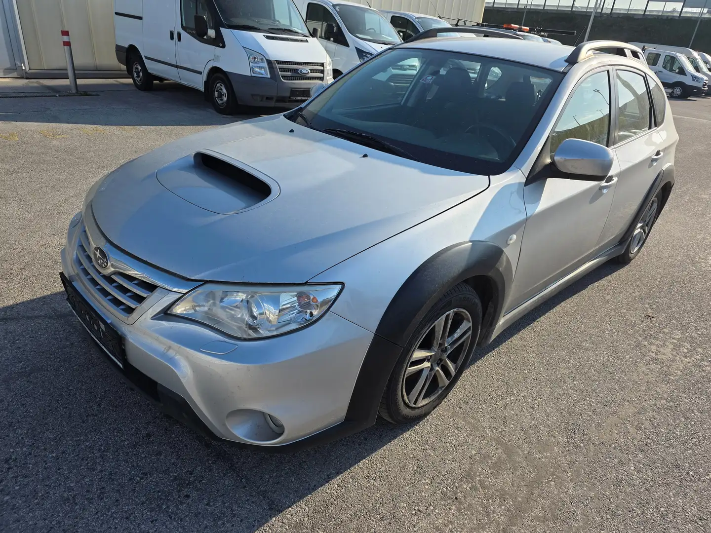 Subaru Impreza 2,0 Boxer Diesel Grau - 1