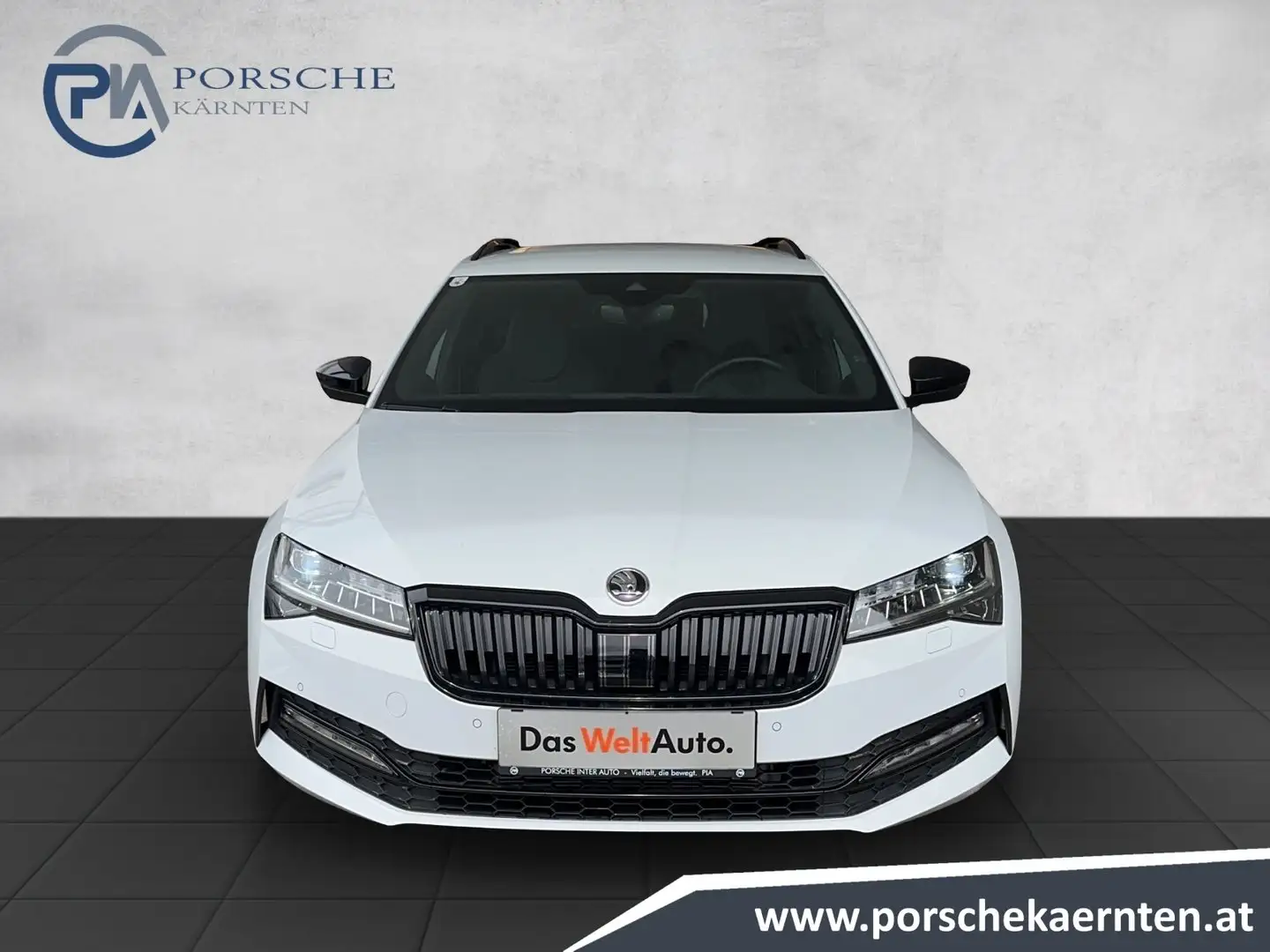 Skoda Superb Sportline TDI DSG Wit - 2