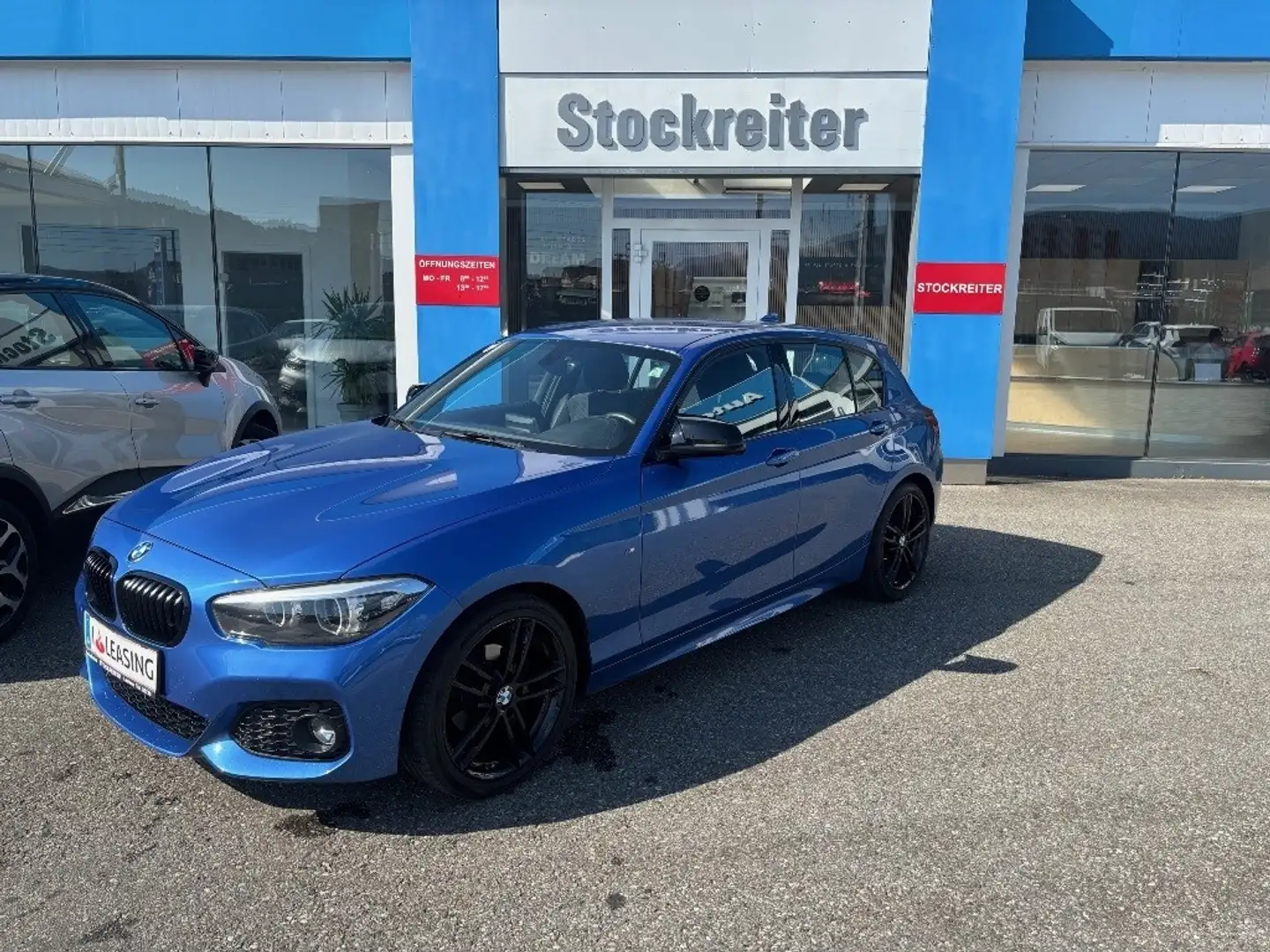 BMW 118 i M-Paket*LED*NAVI*TEMPO*FREISPRECH*SZH Bleu - 1