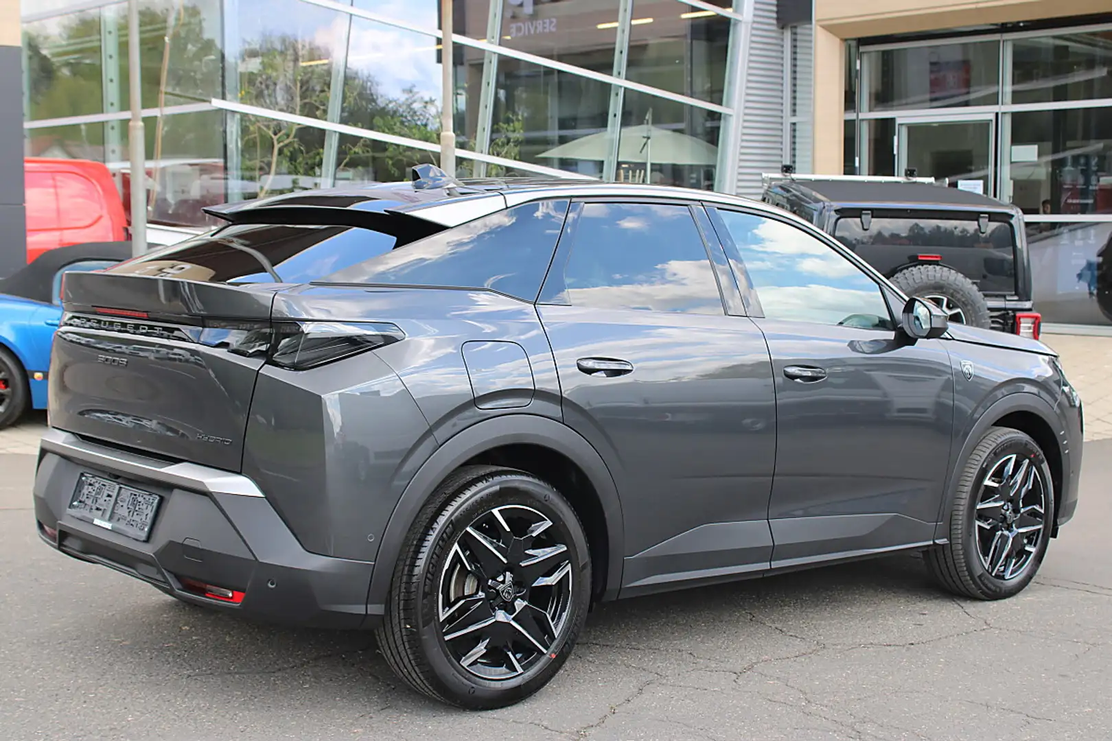 Peugeot 3008 GT Hybrid 145 e-DCS6 Sofort Verfügbar Mega A... Grau - 2