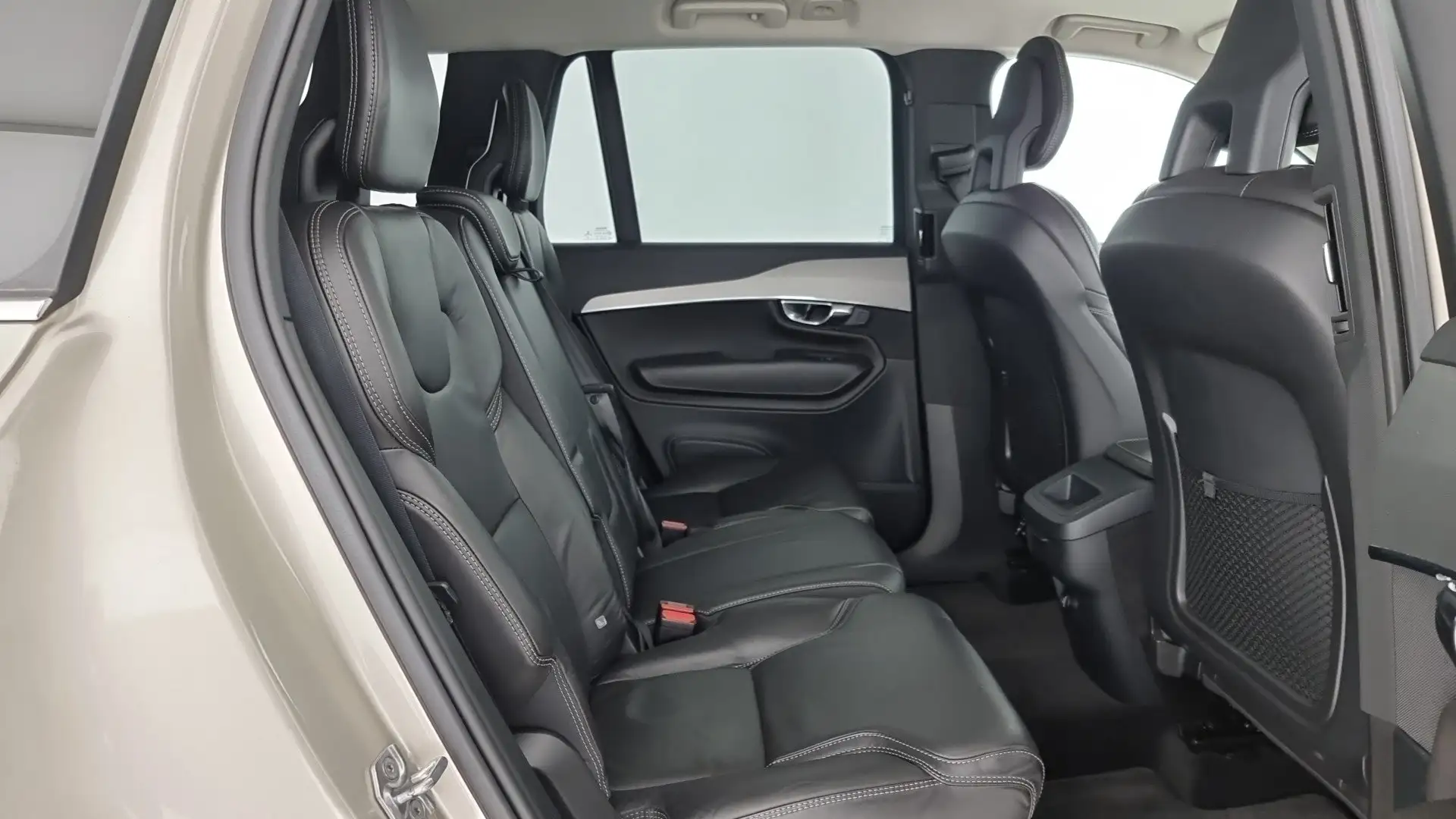 Volvo XC90 D5 AWD Geartronic Inscription Grigio - 2