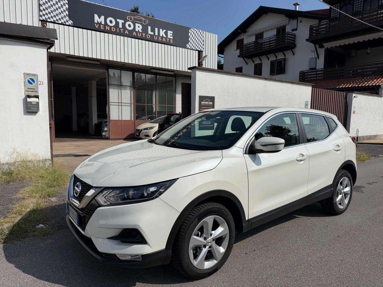 Nissan Qashqai 1.3 DIG-T 160 CV DCT Business