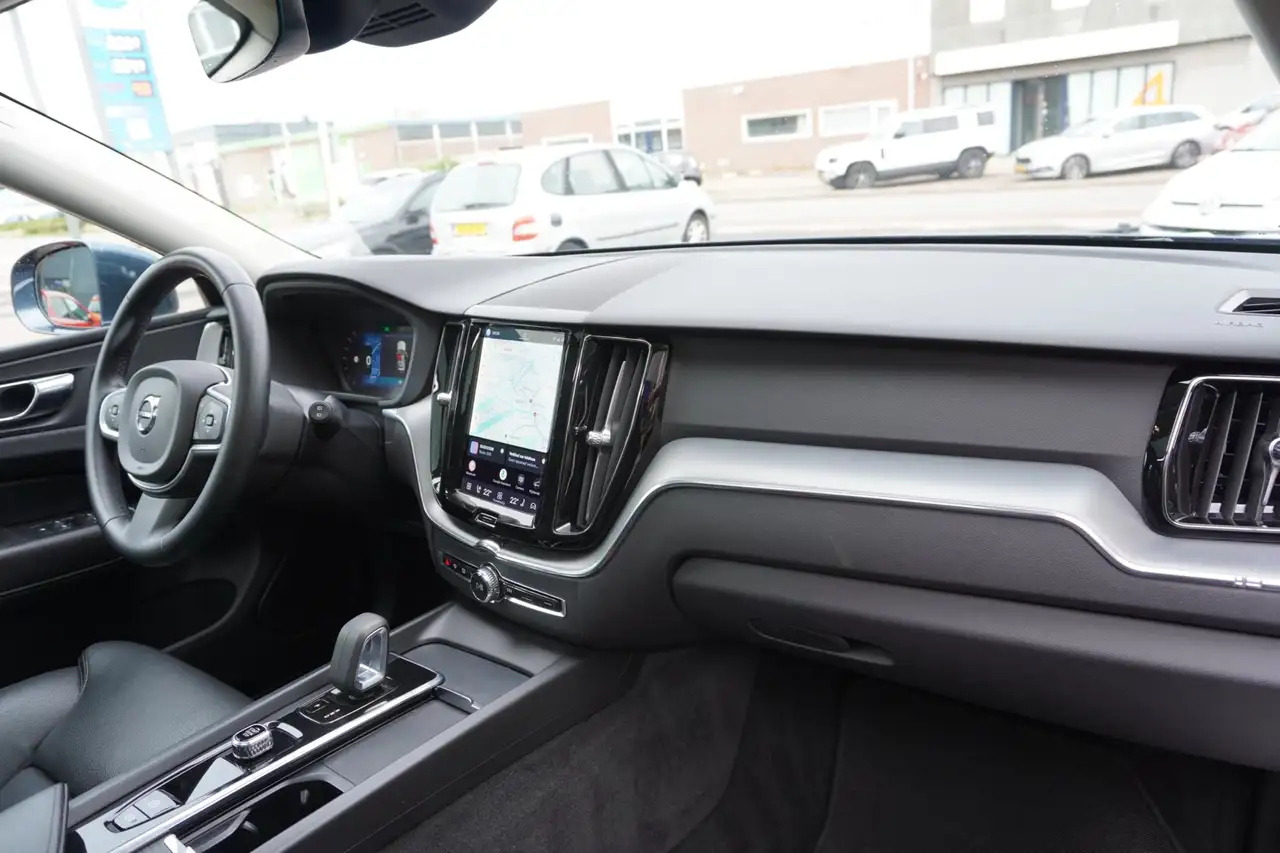Volvo XC60 2.0 T6 Plug-in hybrid AWD Inscription Expression, миниатюра 16