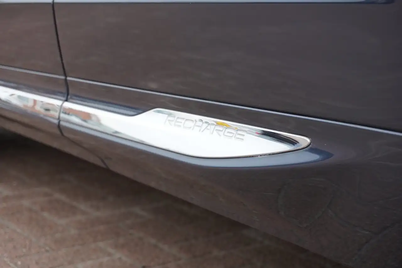 Volvo XC60 2.0 T6 Plug-in hybrid AWD Inscription Expression, миниатюра 10