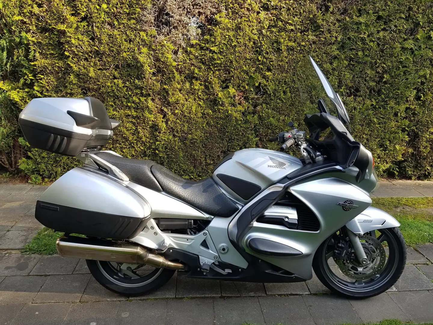 Honda Pan European St 1300cc Argintiu - 1
