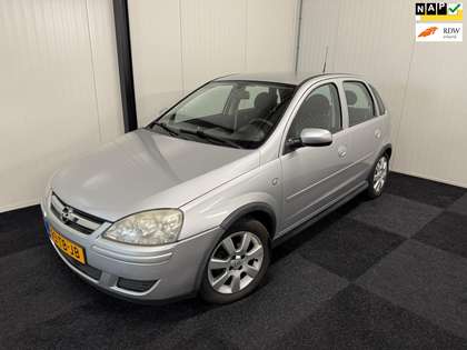 Opel Corsa 1.2-16V Silverline 2006 80PK 5D AIRCO/ELEKRAMEN/NA