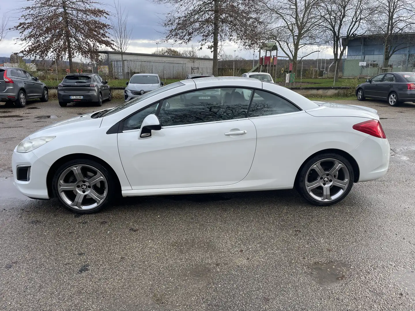 Peugeot 308 308 CC 2.0 HDi 163ch FAP Féline Blanc - 2