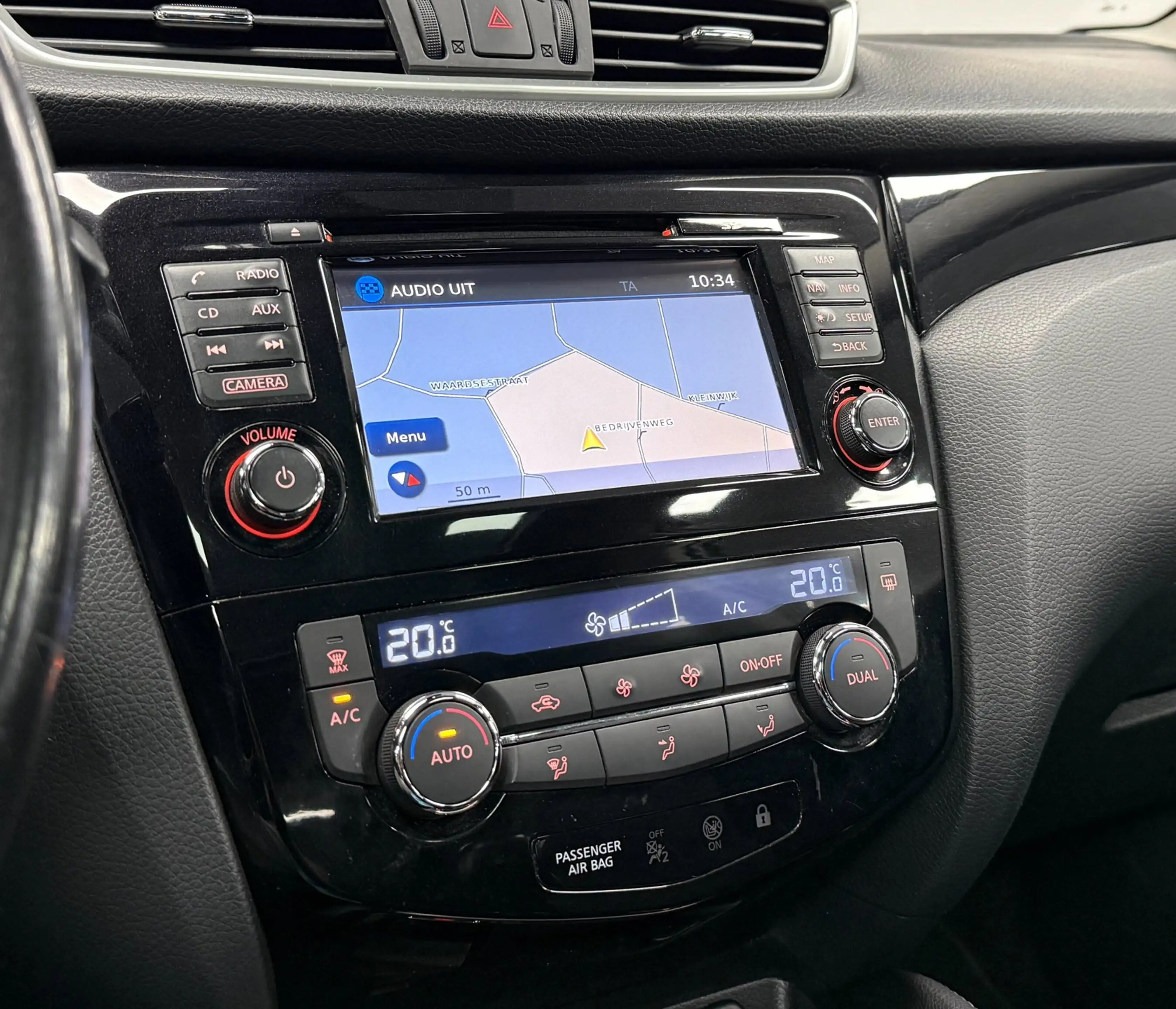 Nissan Qashqai 1.6 N-Connecta*163PK*Panodak*Trekhaak*Navi*Camera* — photo 11