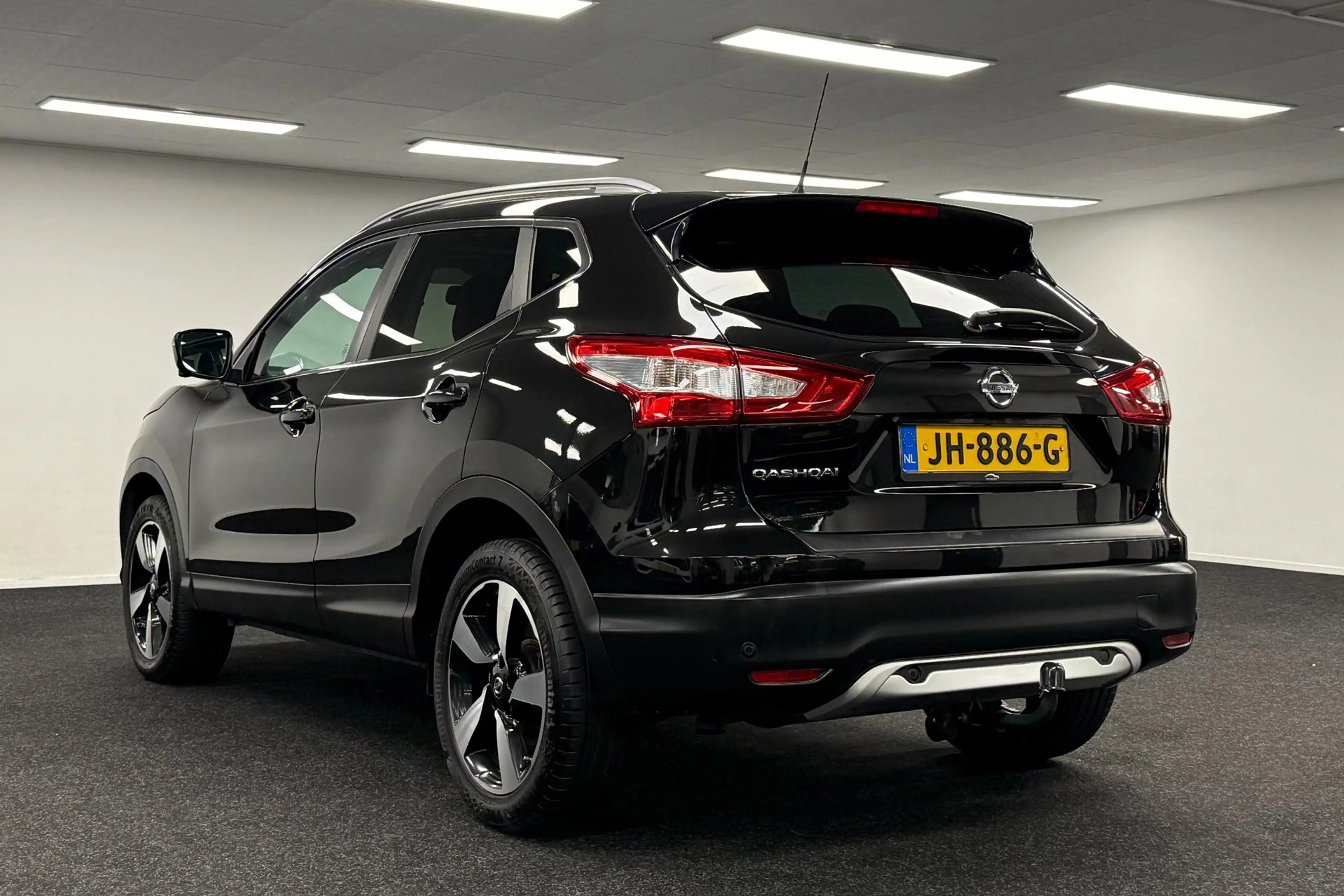 Nissan Qashqai 1.6 N-Connecta*163PK*Panodak*Trekhaak*Navi*Camera* — photo 7