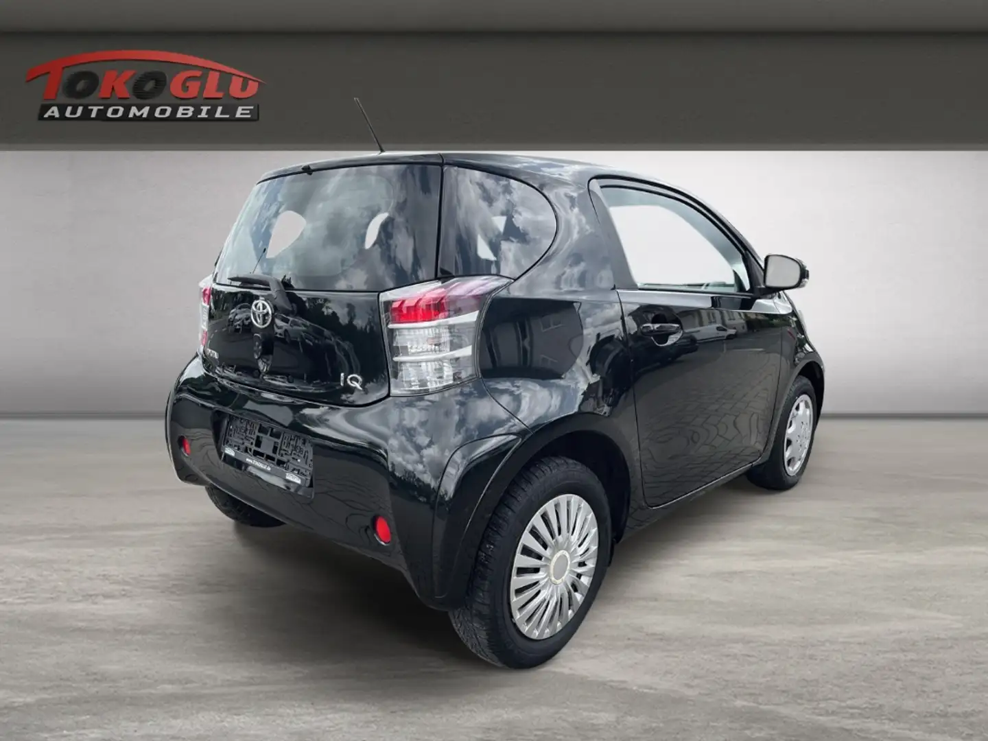 Toyota iQ Basis 1.0 VVT-i Klima el.SP Spieg. beheizbar Multi Siyah - 2