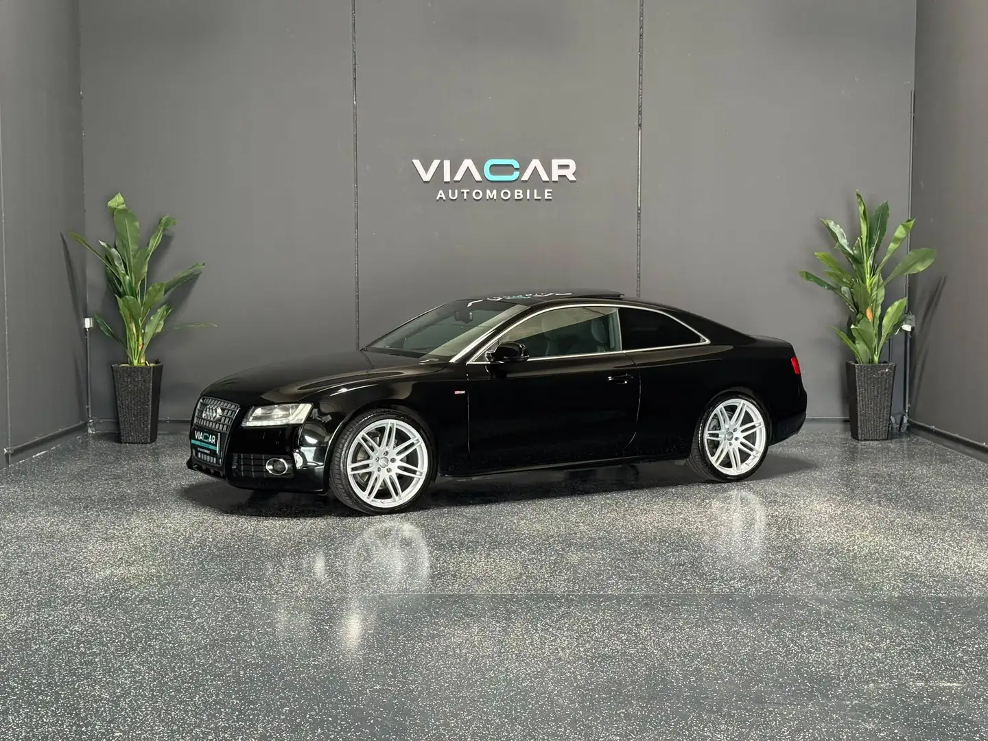 Audi A5 2.0 TFSI (132kW) Schwarz - 1