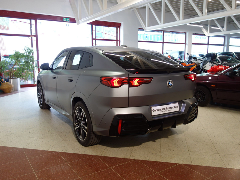 BMW X2 18d Aut. *M-SPORT PAKET INNEN/AUSSEN *PANO *ERSTB — photo 7