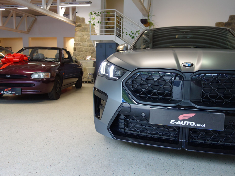 BMW X2 18d Aut. *M-SPORT PAKET INNEN/AUSSEN *PANO *ERSTB — photo 2
