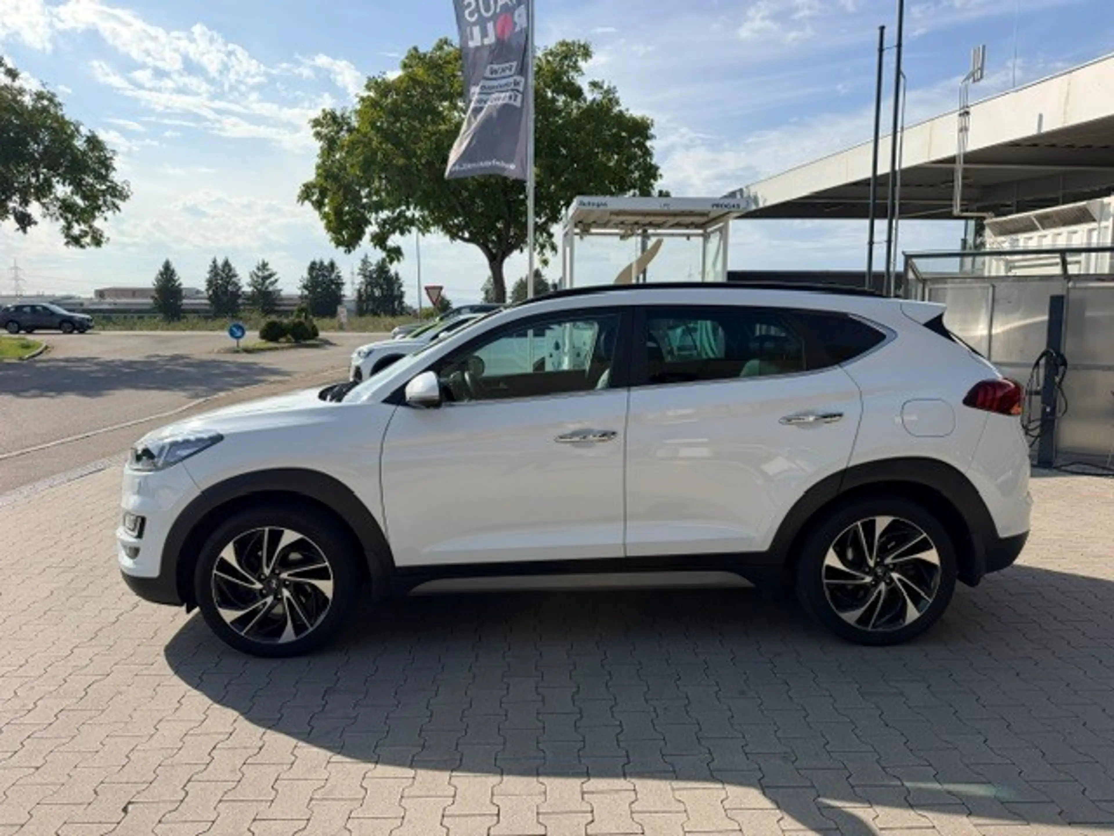 Hyundai TUCSON 1.6 PREMIUM 4WD DCT — photo 3