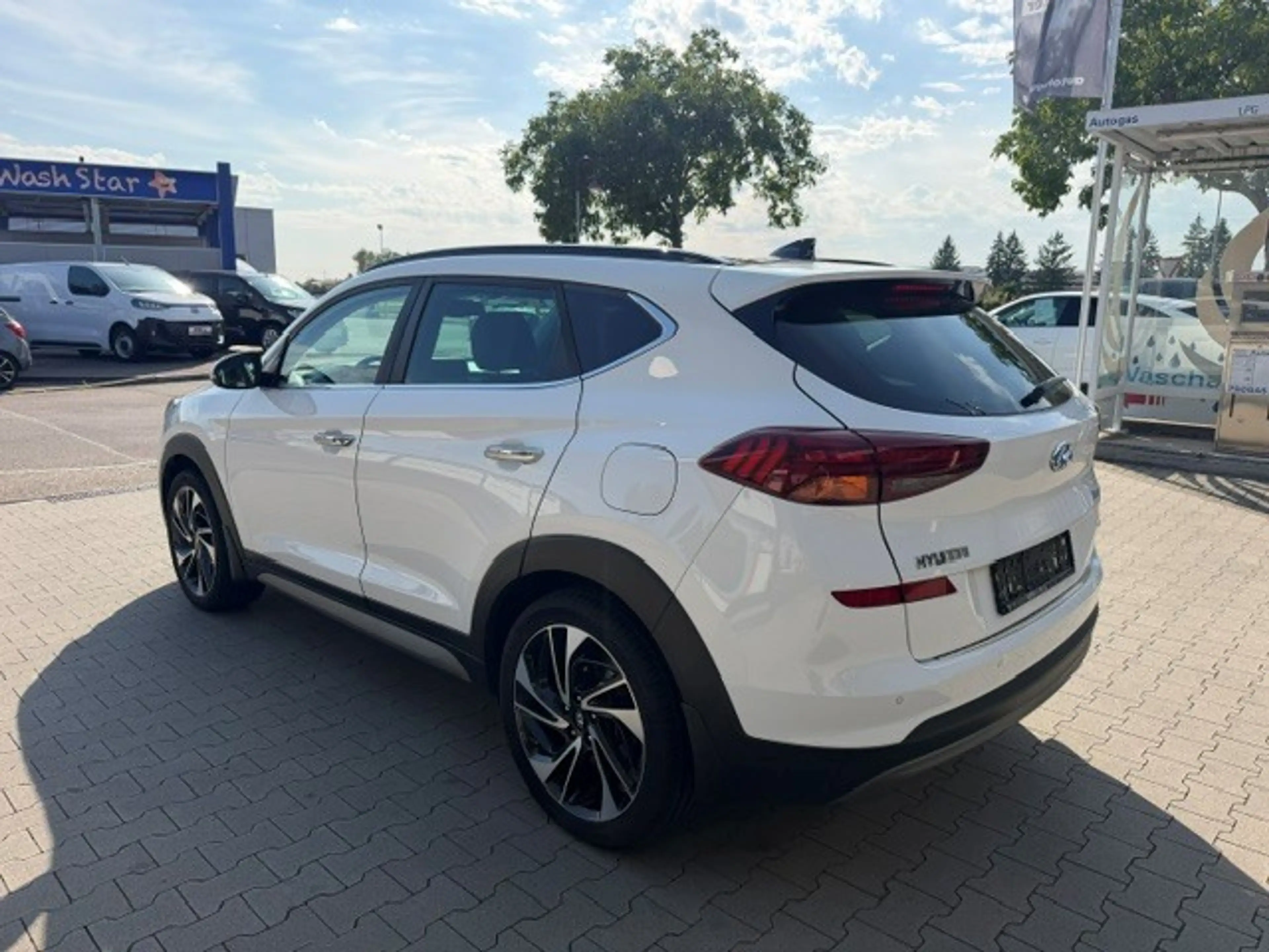 Hyundai TUCSON 1.6 PREMIUM 4WD DCT — photo 4