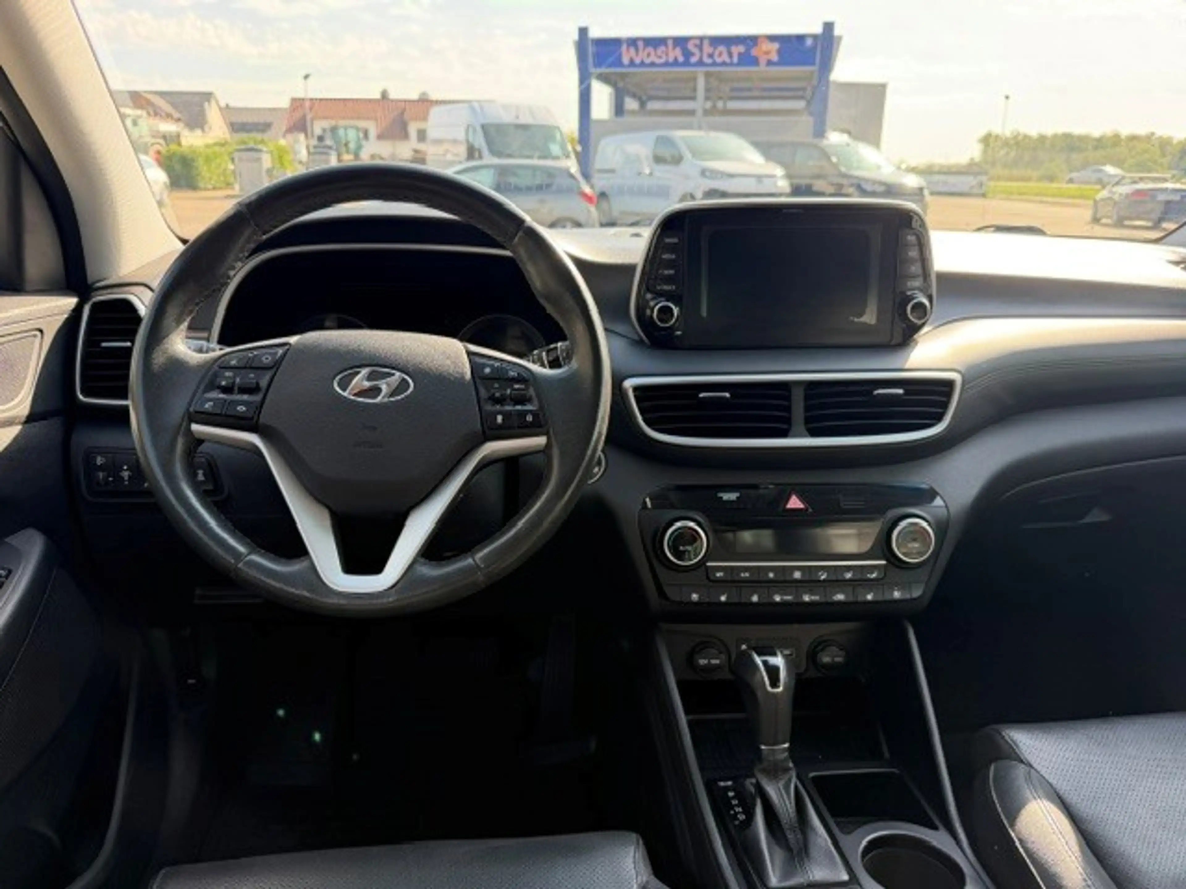 Hyundai TUCSON 1.6 PREMIUM 4WD DCT — photo 9