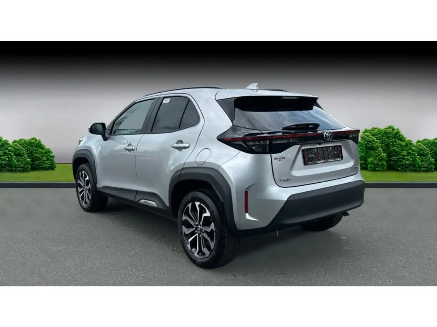 Toyota Yaris Cross 1.5 Hybrid Teamplayer Safety-Paket Silber - 2