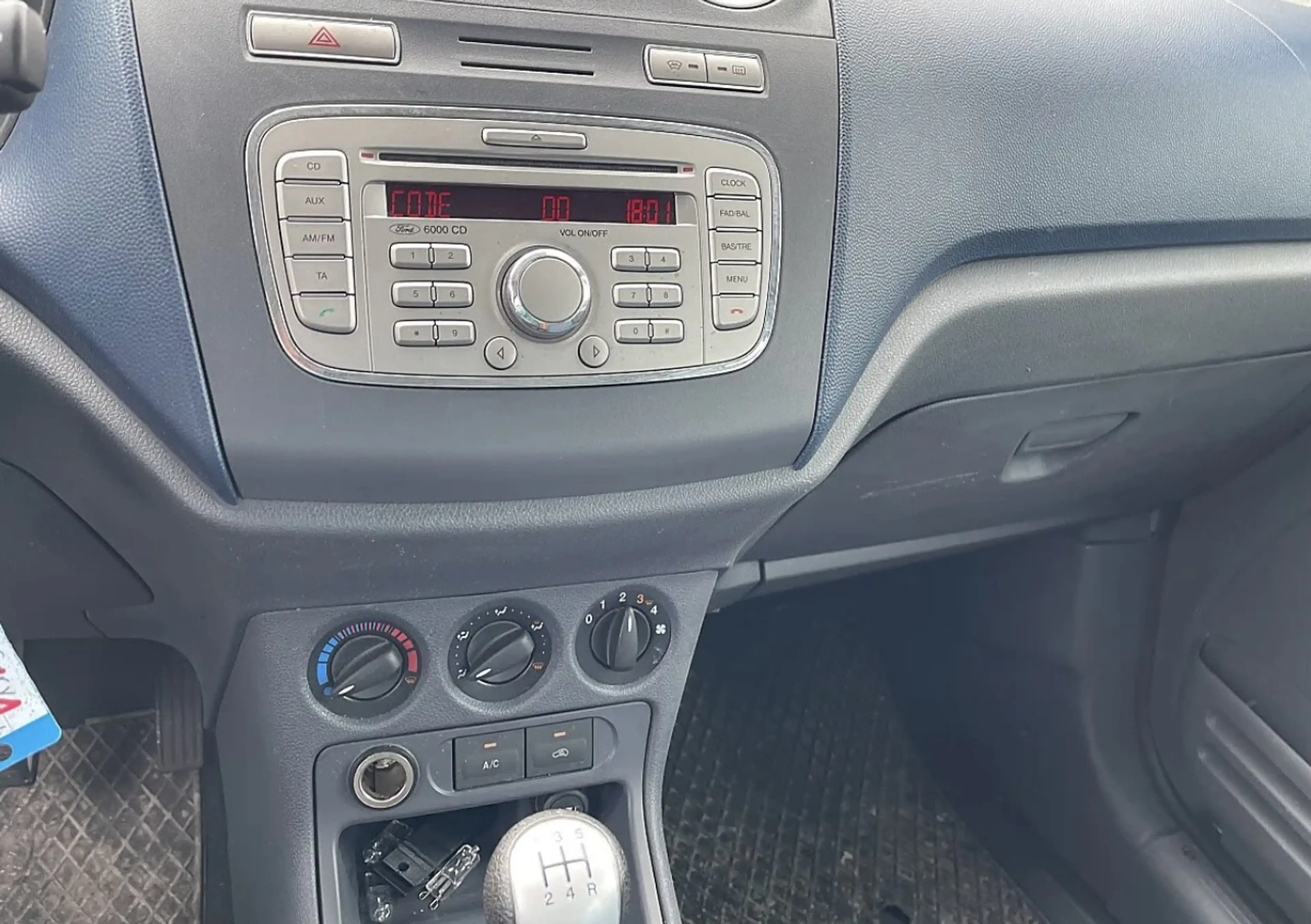 Ford Transit Connect Ford Transit Connect Trend 230L HD 1,8 TDCi DPF Tr — photo 6