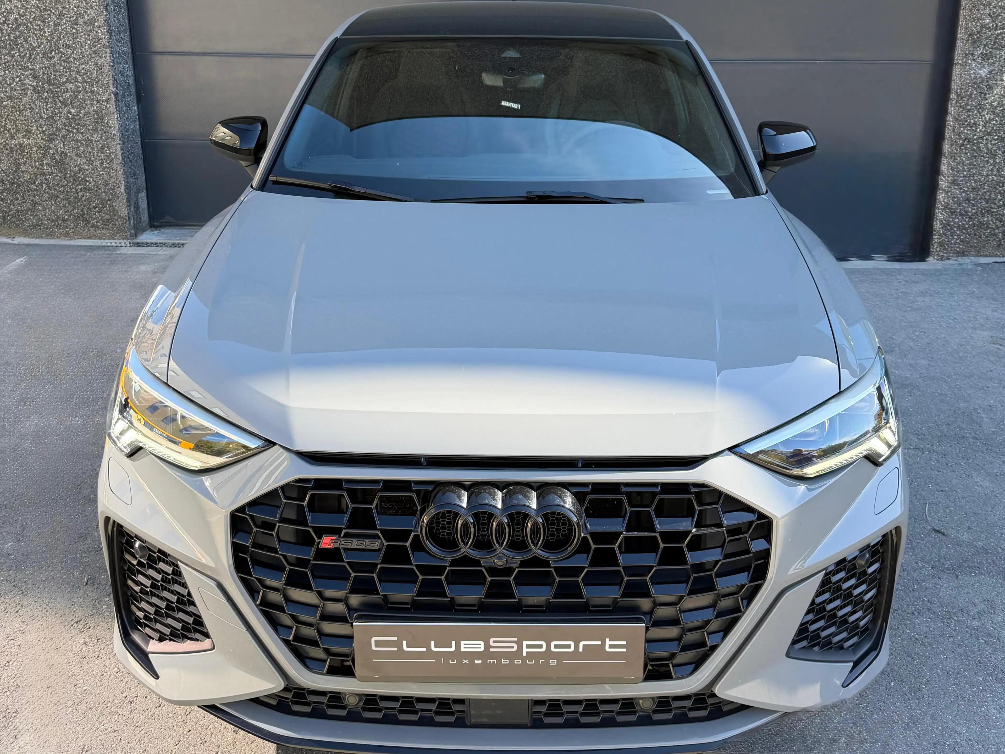 Audi RS Q3 RS Q3 2.5 TFSI Sportback quattro S tronic — photo 5