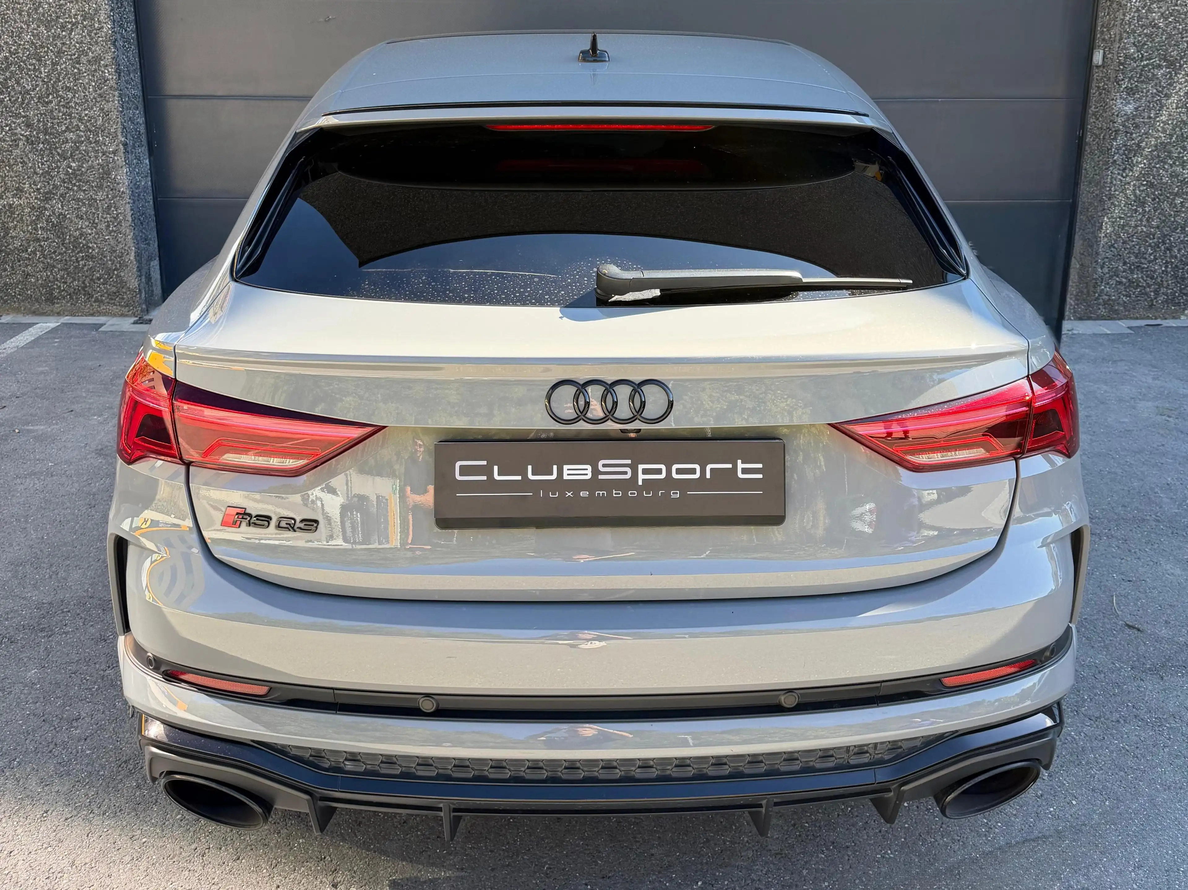 Audi RS Q3 RS Q3 2.5 TFSI Sportback quattro S tronic — photo 4