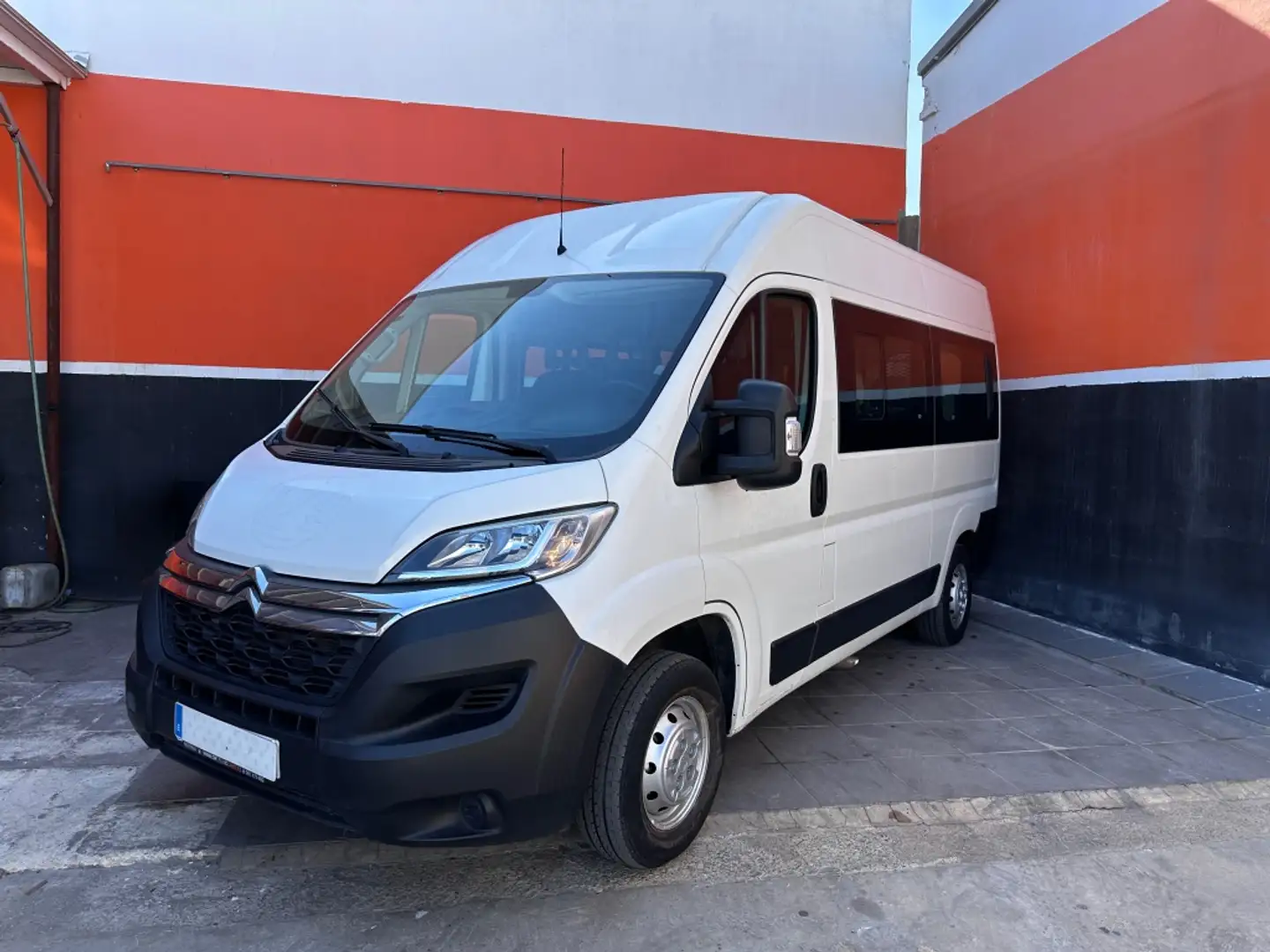 Citroen Jumper Combi 2.2BlueHDI 33L2H2 140 Blanco - 1