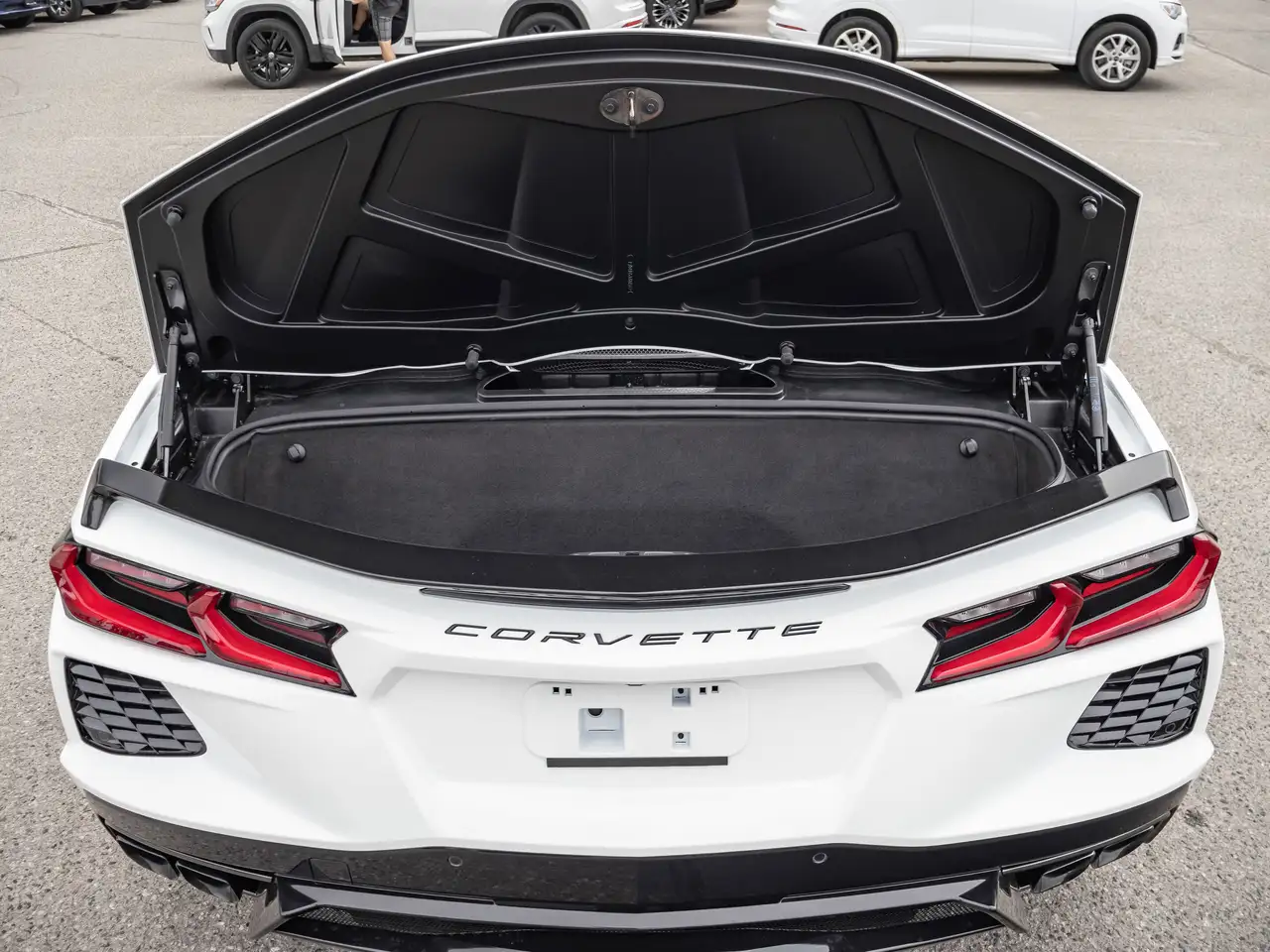 Chevrolet Corvette снимка Chevrolet Corvette
