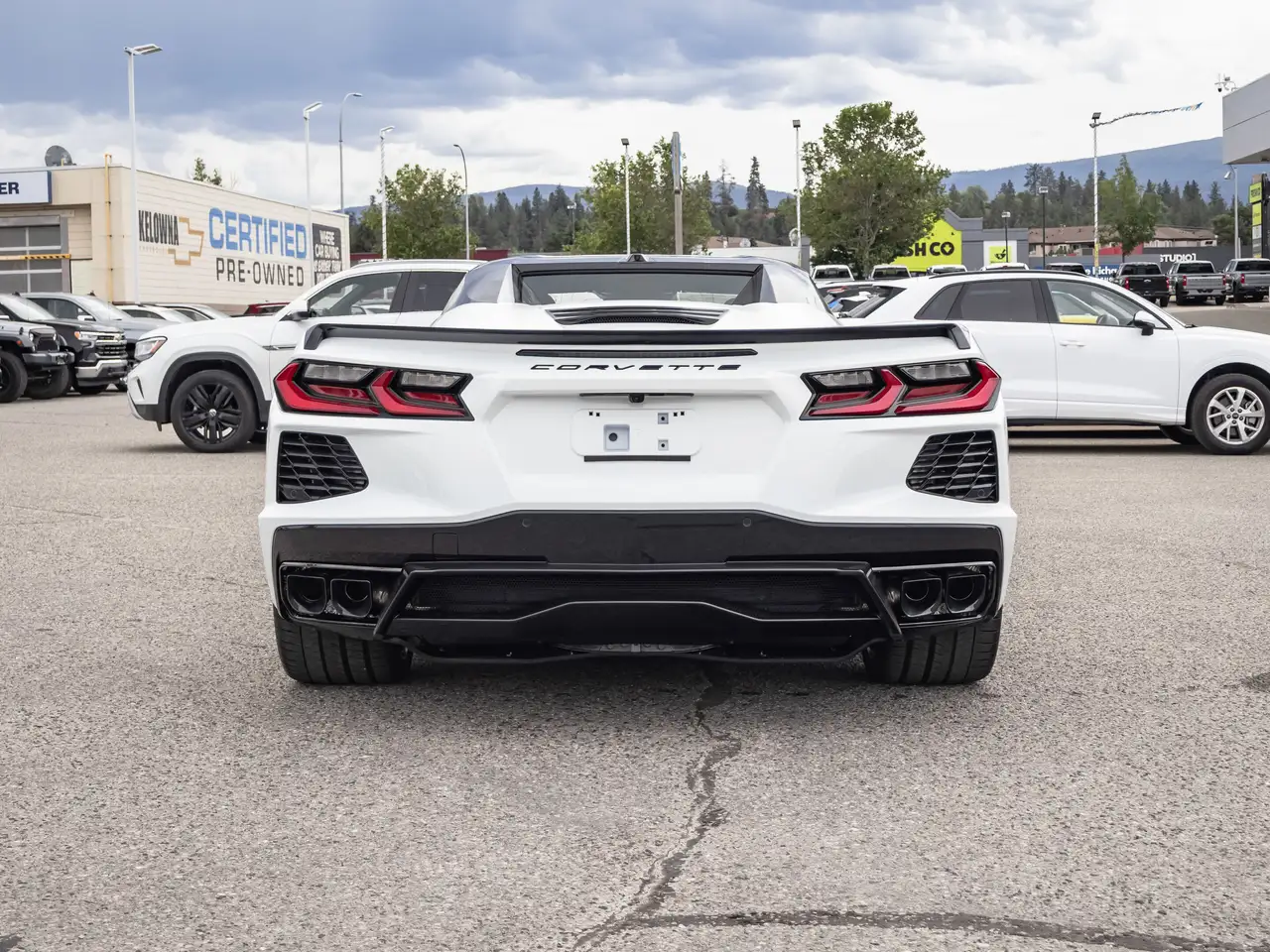 Chevrolet Corvette снимка Chevrolet Corvette