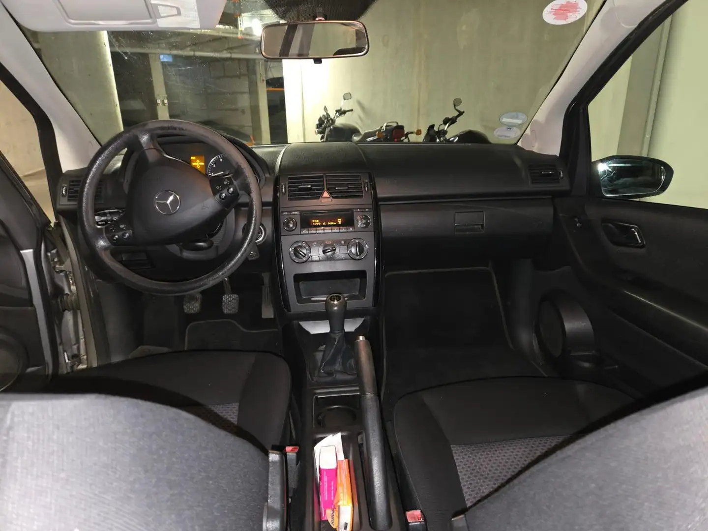 Mercedes-Benz A 170 A 170 Elegance Edition 10 Grau - 2