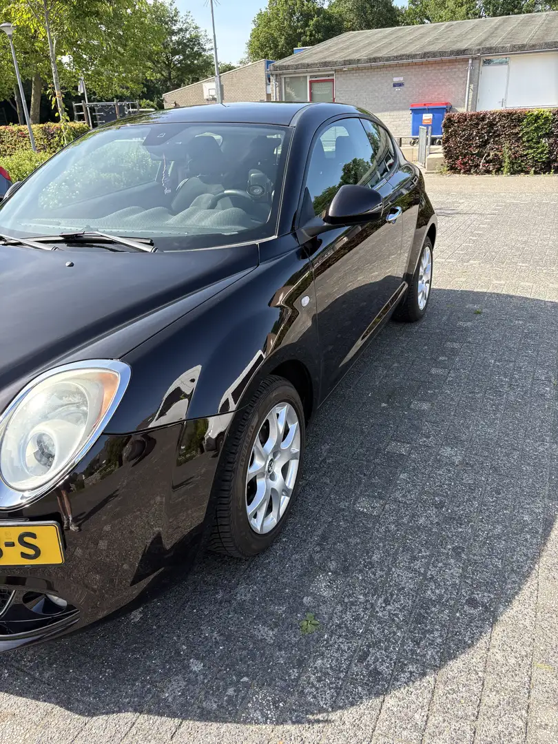 Alfa Romeo MiTo 1.4 Distinctive Zwart - 2