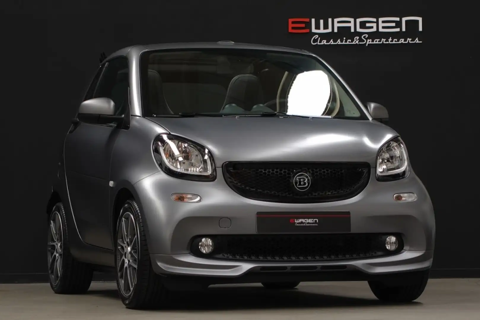 smart forTwo Cabrio 80 Brabus Aut. Gris - 1