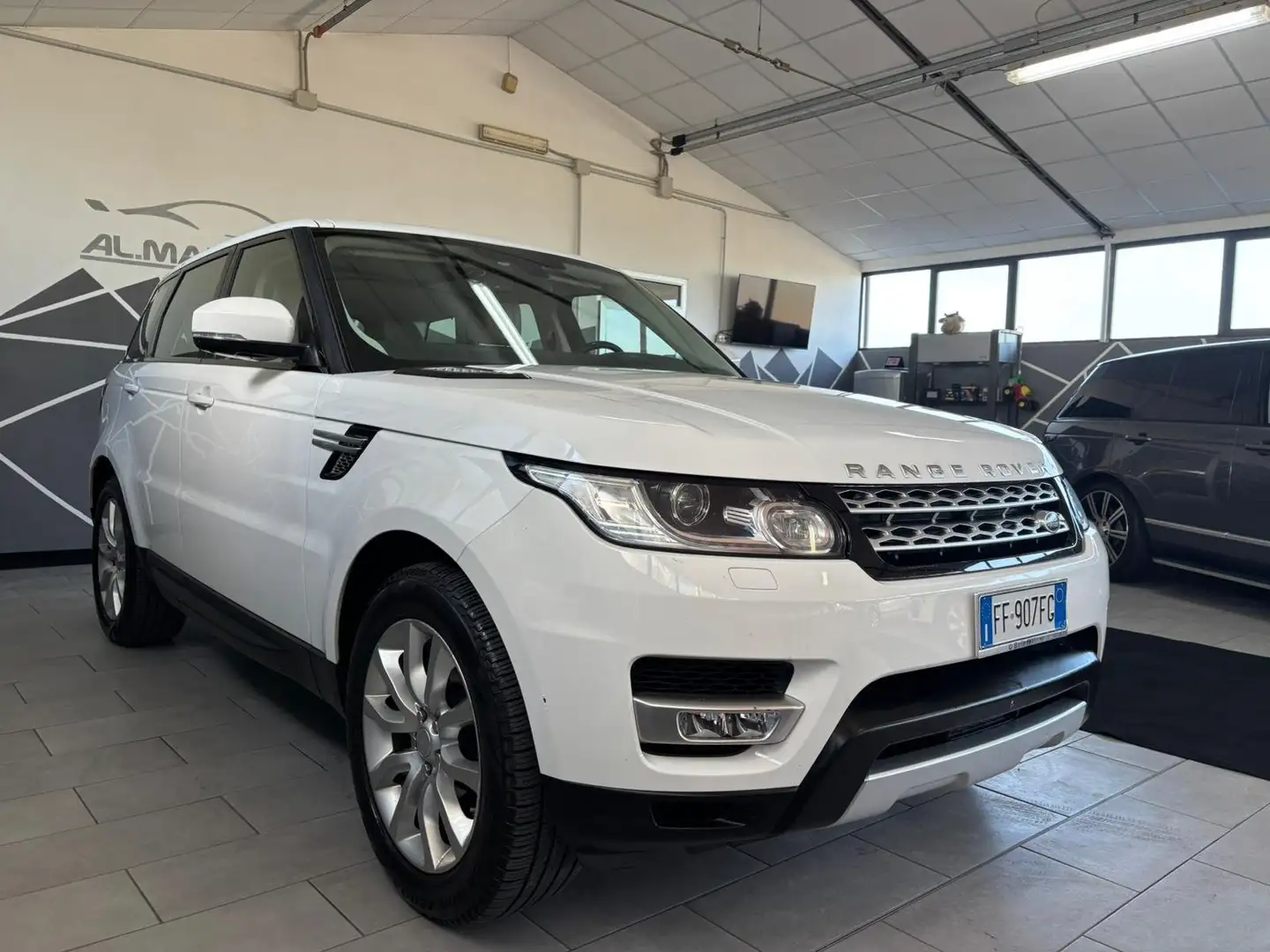 Land Rover Range Rover Sport Range Rover Sport 3.0 tdV6HSE Dynamic auto my16 E6 Blanc - 1