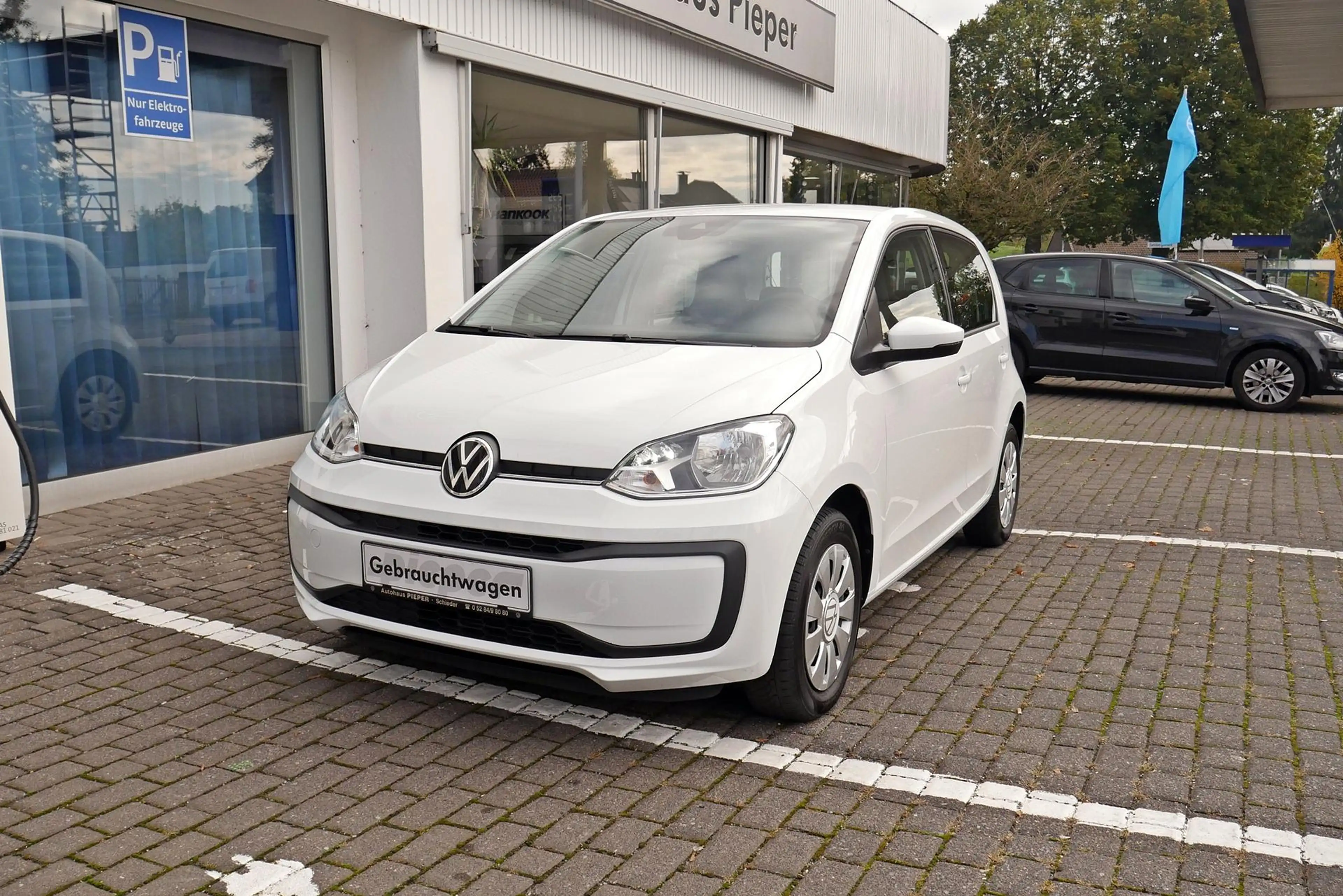 Volkswagen up! 1.0 Kamera PDC Tempomat Allwetter 48 kW (65 PS)... — photo 3