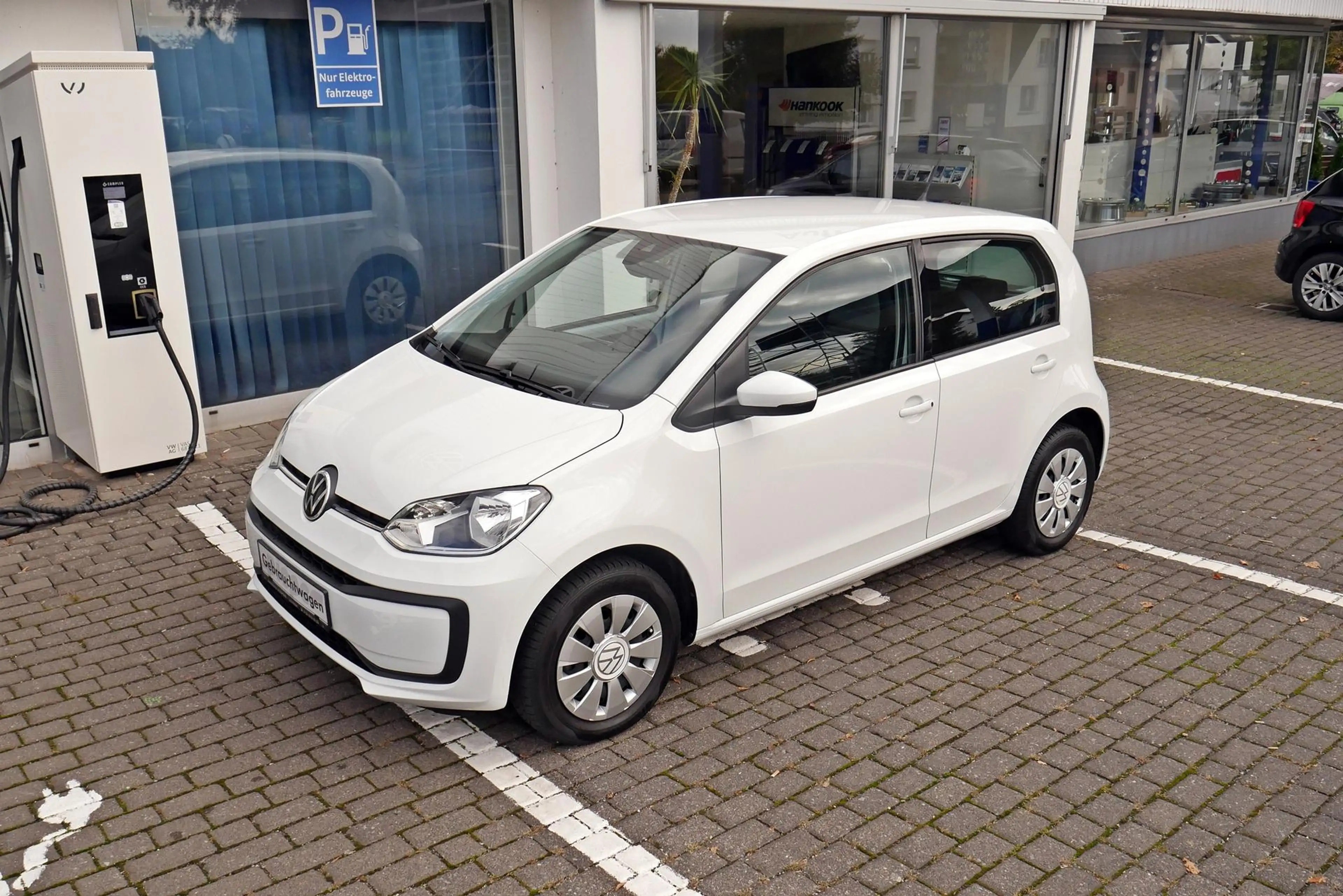 Volkswagen up! 1.0 Kamera PDC Tempomat Allwetter 48 kW (65 PS)... — photo 2