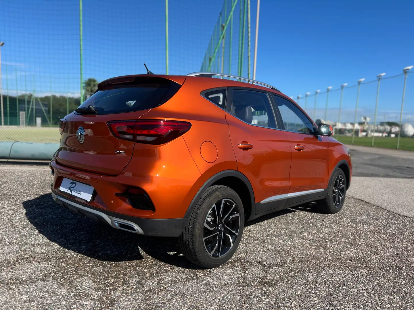 MG ZS 1.5 Classic Luxury PREZZO REALE Orange - 2