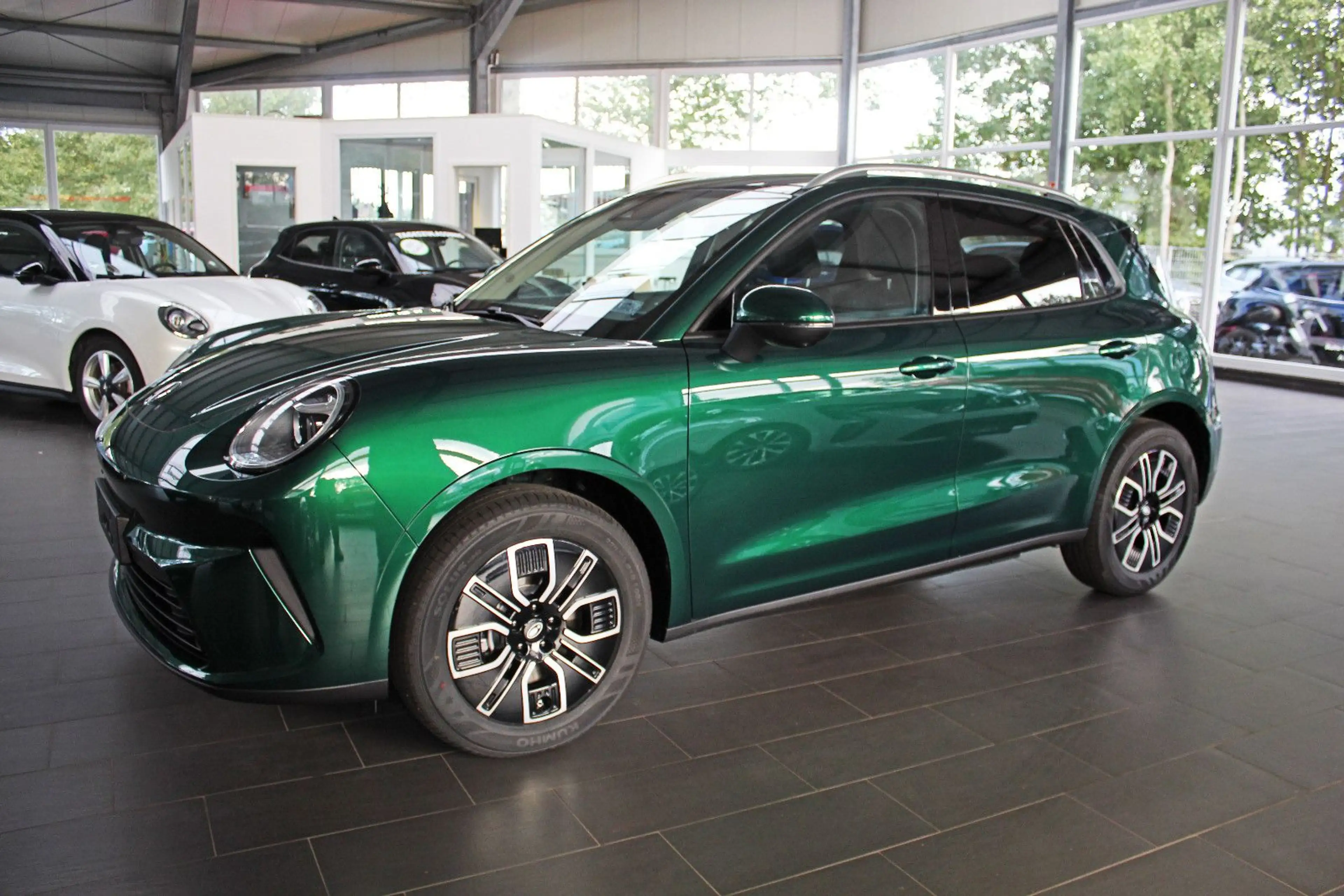 GWM Others ORA 5 HYBRID Luxury mit Panoramadach — photo 5